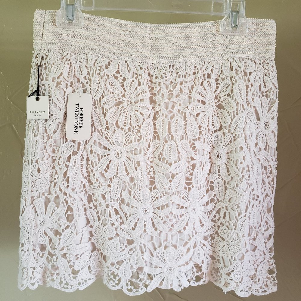 Forever 21 Cream Crochet Lined Skirt Size L New